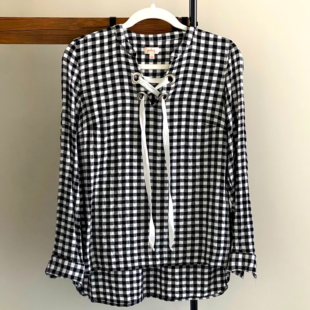 Adrorable, soft, PIXLEY top!!